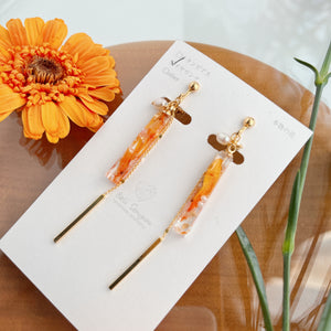 Dangling Gerbera Flower Stick Earrings with Pearl