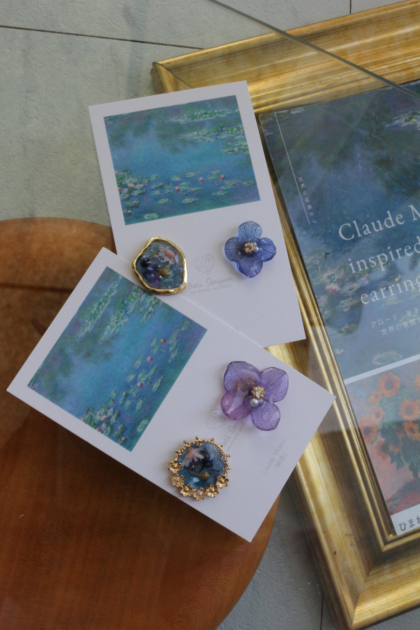 Monet Inspired Flower and Medallion No.25 ピアスTitanium Pierce 睡蓮
