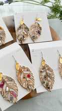 Leaf Earrings With Seasonal Flower Petals No.37