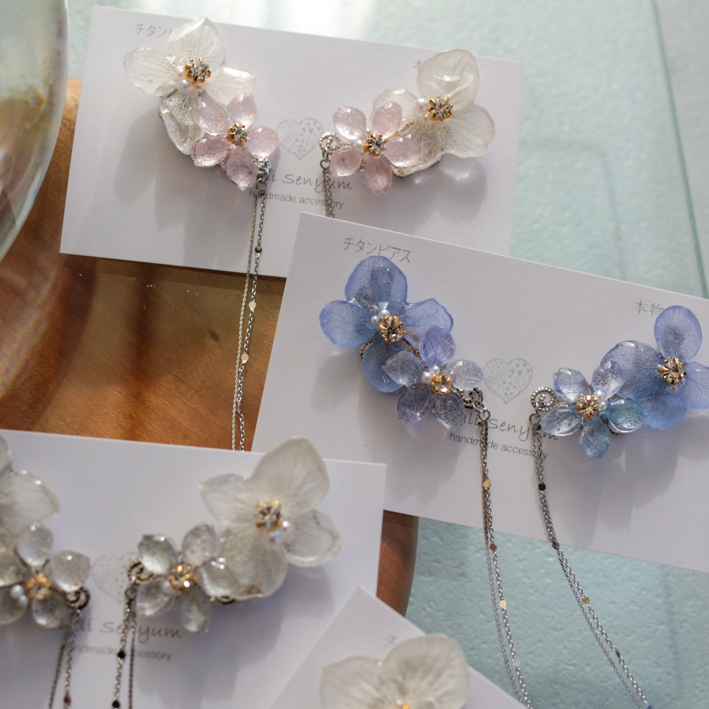 Hydrangea Flying Butterfly Earrings No.47 - Titanium Pierce(ピアス）