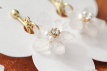 Dangling Someyoshino Sakura Earrings- Small #S020