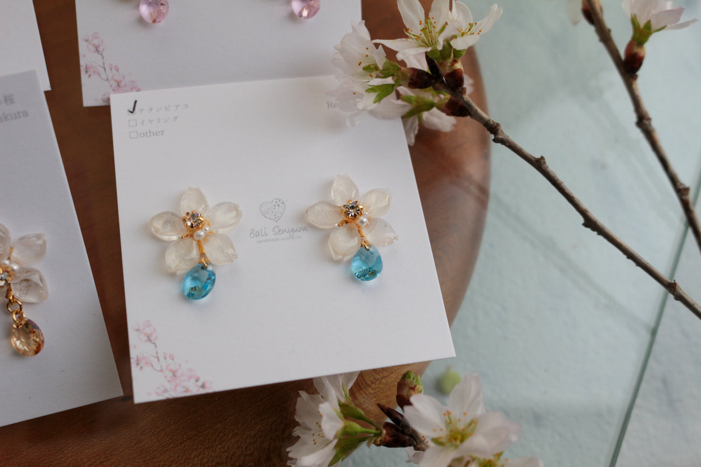 Someiyoshino Sakura Earrings with Sparkling Gem #051