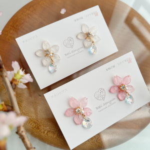 Someiyoshino Sakura Earrings with Sparkling Gem - Medium size