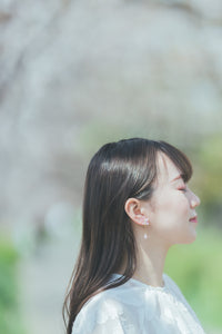 Someiyoshino Sakura Earrings with Hanging Petal #S015
