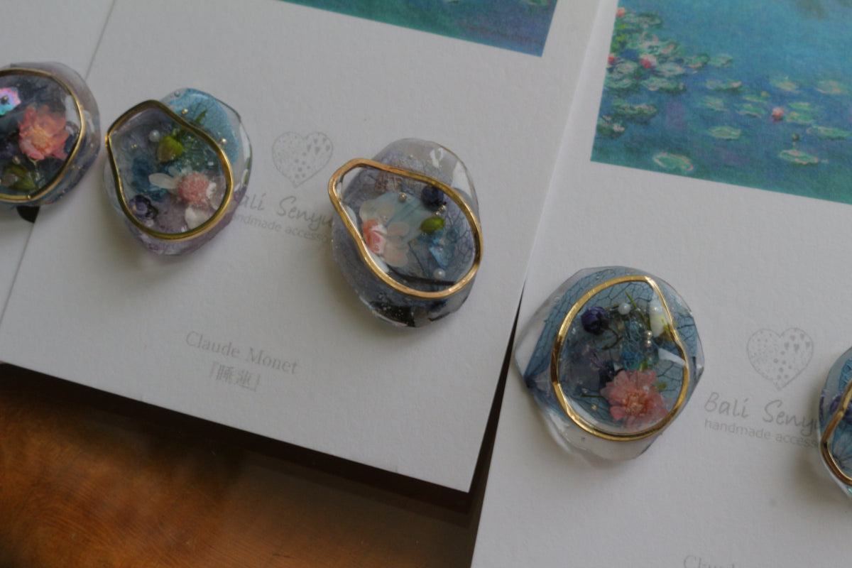 Monet Inspired Flower Medallion Earrings No.4 イヤリング Clip-on 睡蓮