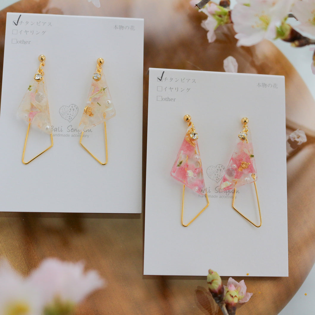 Triangular Floral Earrings With Someiyoshino  #S014