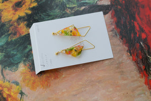 Claude Monet Sunflower Inspired Triangular Floral Earrings - ひまわり No.2