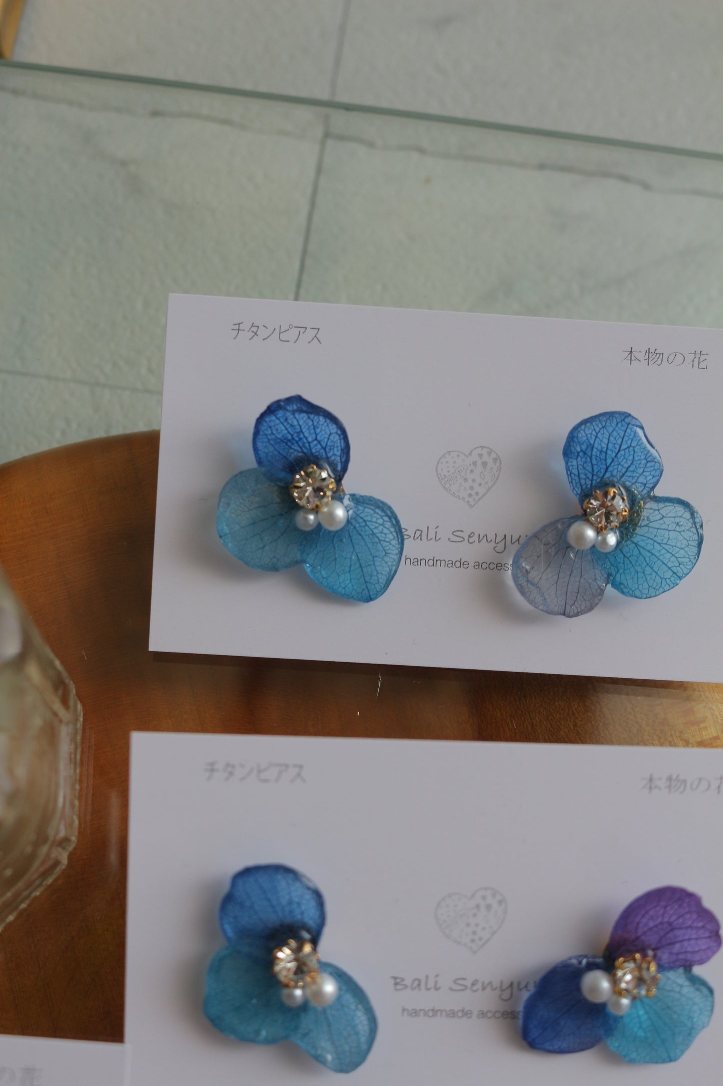 Hydrangea Wing No.129- Titanium Pierce(ピアス）