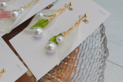 Yuri Lily No.5-  Titanium Pierce