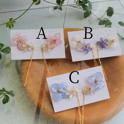 Hydrangea Flying Butterfly Earrings No.54 - Titanium Pierce(ピアス）