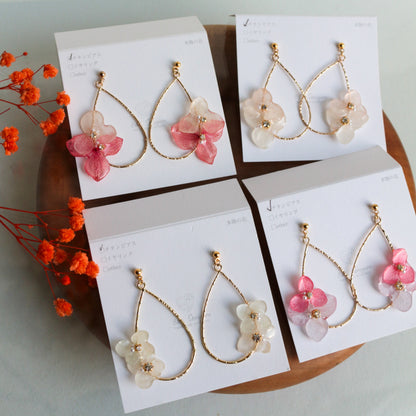 Teardrop Hoop Earrings with Hydrangeas No.17