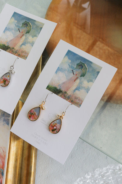 Claude Monet Inspired Dangling -No.1 散歩　日傘をさす女性