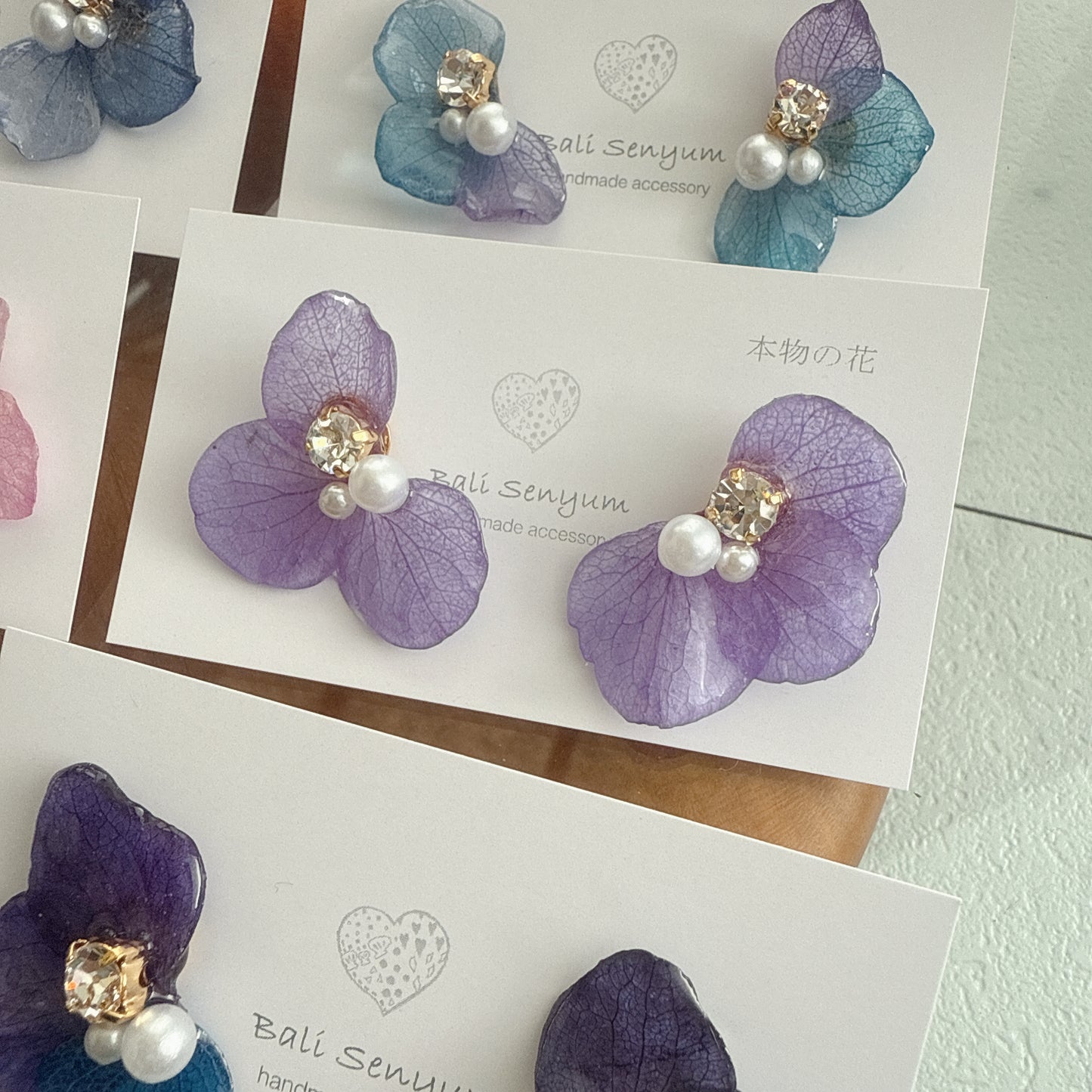 Hydrangea Wing No.112- Titanium Pierce(ピアス）