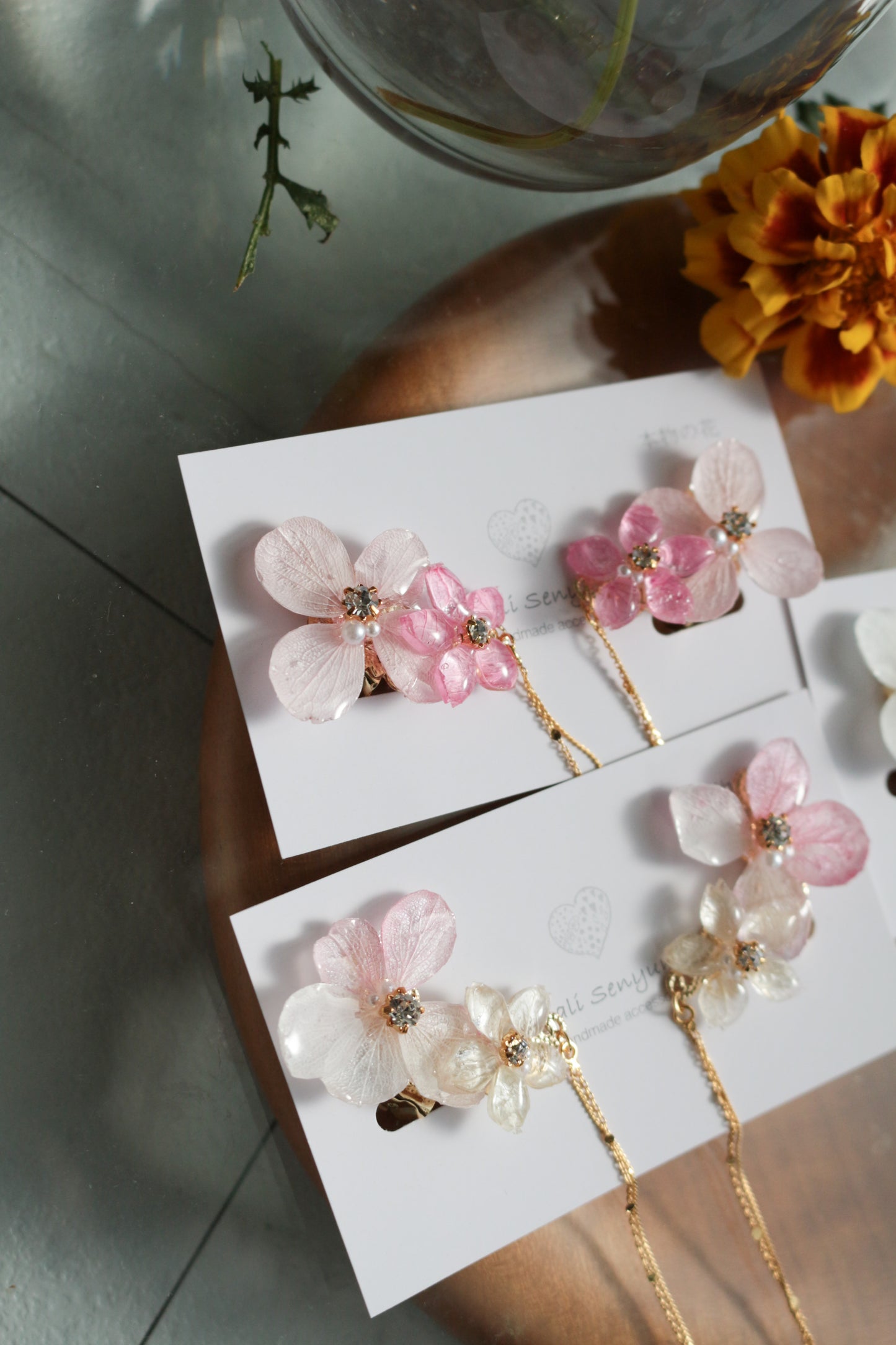 Hydrangea Flying Butterfly  No.42 - Clip-on(イヤリング）