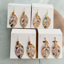 Leaf Earrings With Seasonal Flower Petals No.38