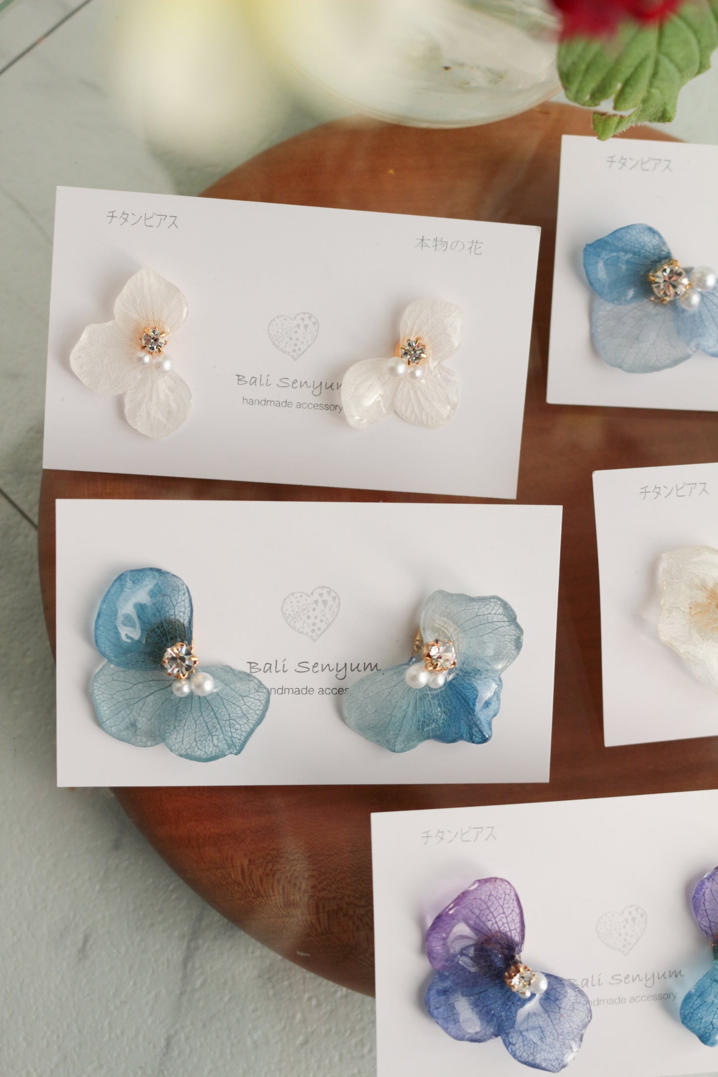 Hydrangea Wing No.138- Titanium Pierce(ピアス）