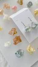 Hydrangea Kashiwaba Collection Earring No.2 - Time Limited