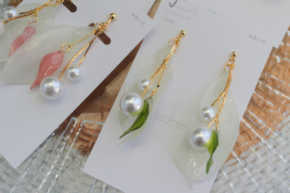Yuri Lily No.5-  Titanium Pierce