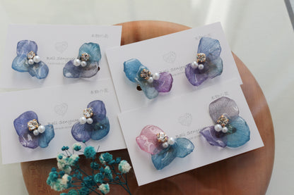 Gradation Hydrangea Wing No.132 - Clip-on(イヤリング）