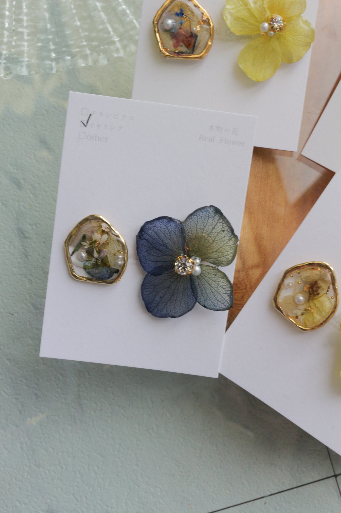 Hydrangea and Flower Medallion イヤリング　Clip-on No.18