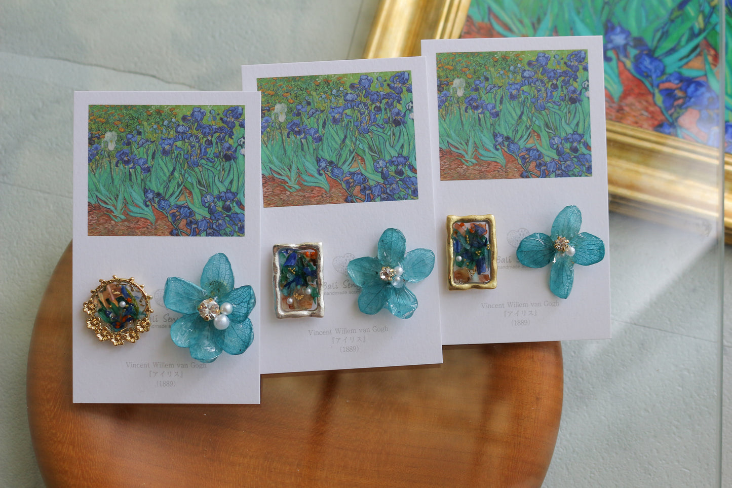 Gogh Inspired Flower and Medallion No.3 イヤリング Clip-on アイリス