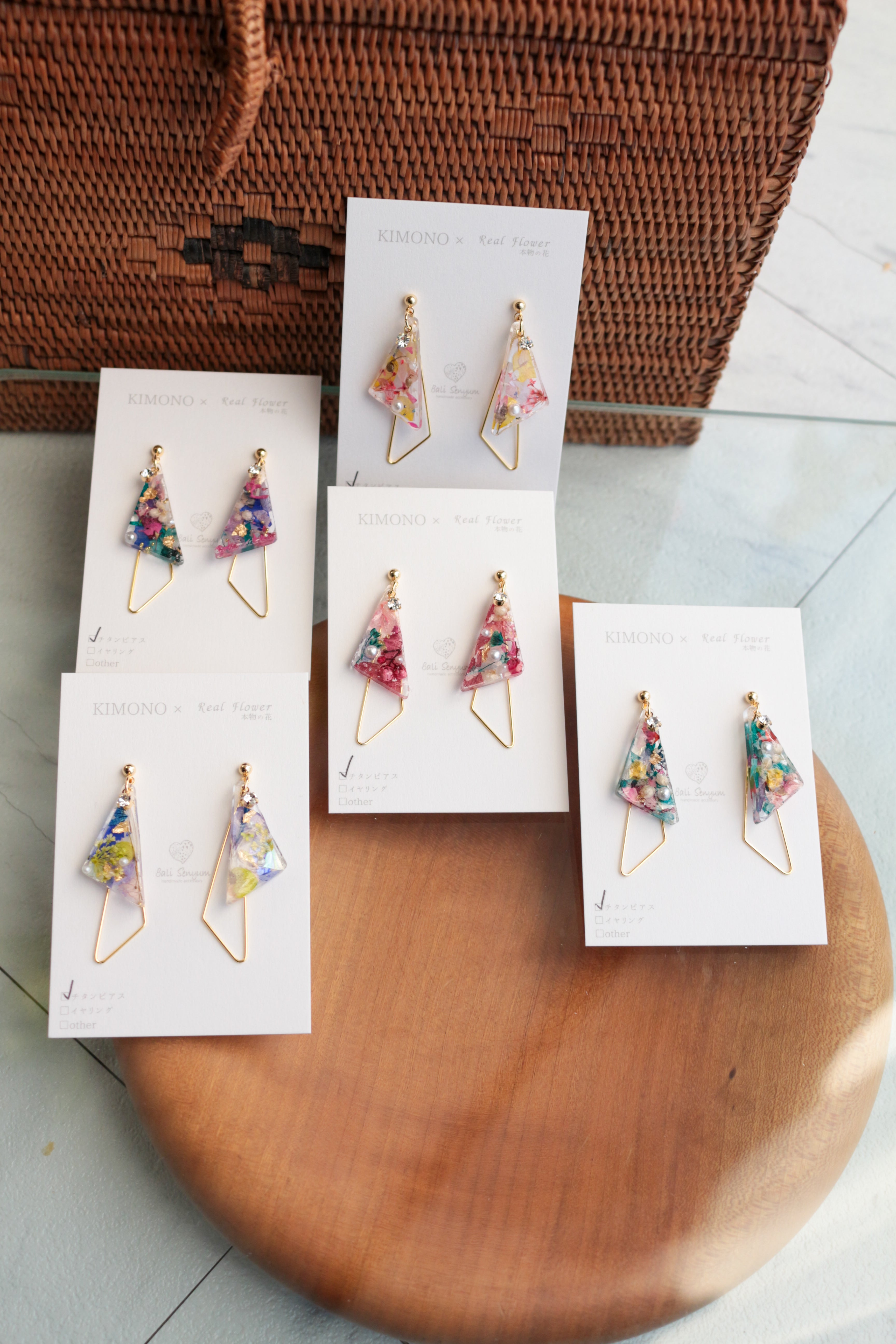 Triangular Floral Earrings - KIMONO Art Jewelry No.3 ピアス or