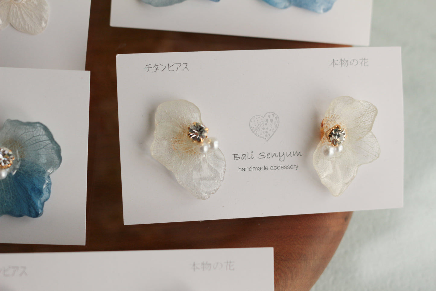 Hydrangea Wing No.138- Titanium Pierce(ピアス）