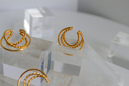Crescent Moon Ear-cuff No.1 - Sakkoly