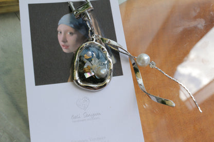 Vermeer Inspired Flower Bag Charm No.3 真珠の耳飾りの少女