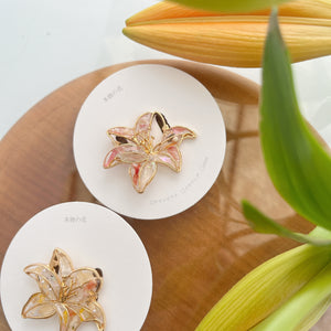 Lily Brooch  No.1