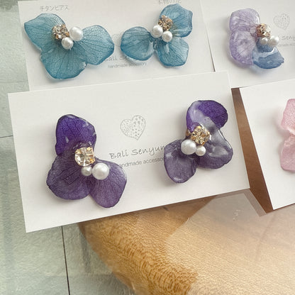 Hydrangea Wing No.113- Titanium Pierce(ピアス）