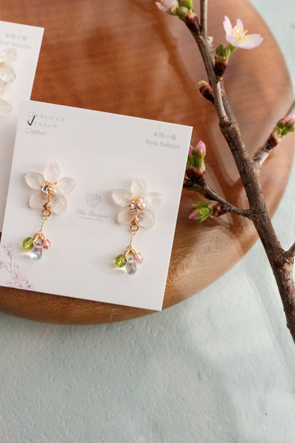 Real "Someiyoshino" Sakura Earring Kumamoto Homage- 緑桜の御衣黄   モチーフ