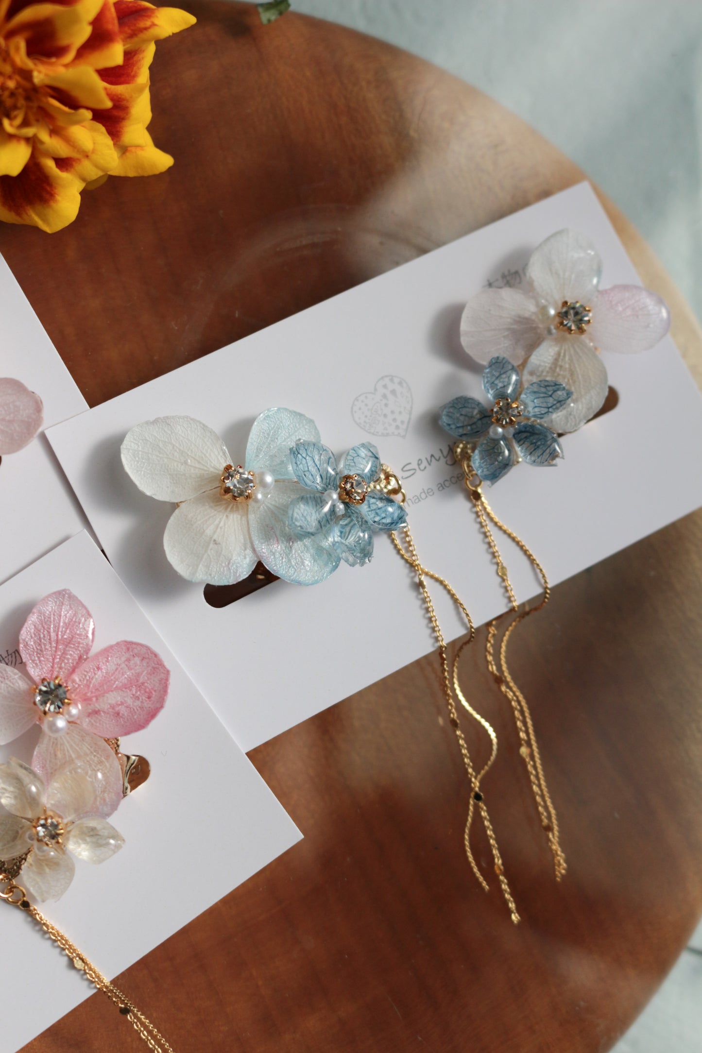 Hydrangea Flying Butterfly  No.42 - Clip-on(イヤリング）