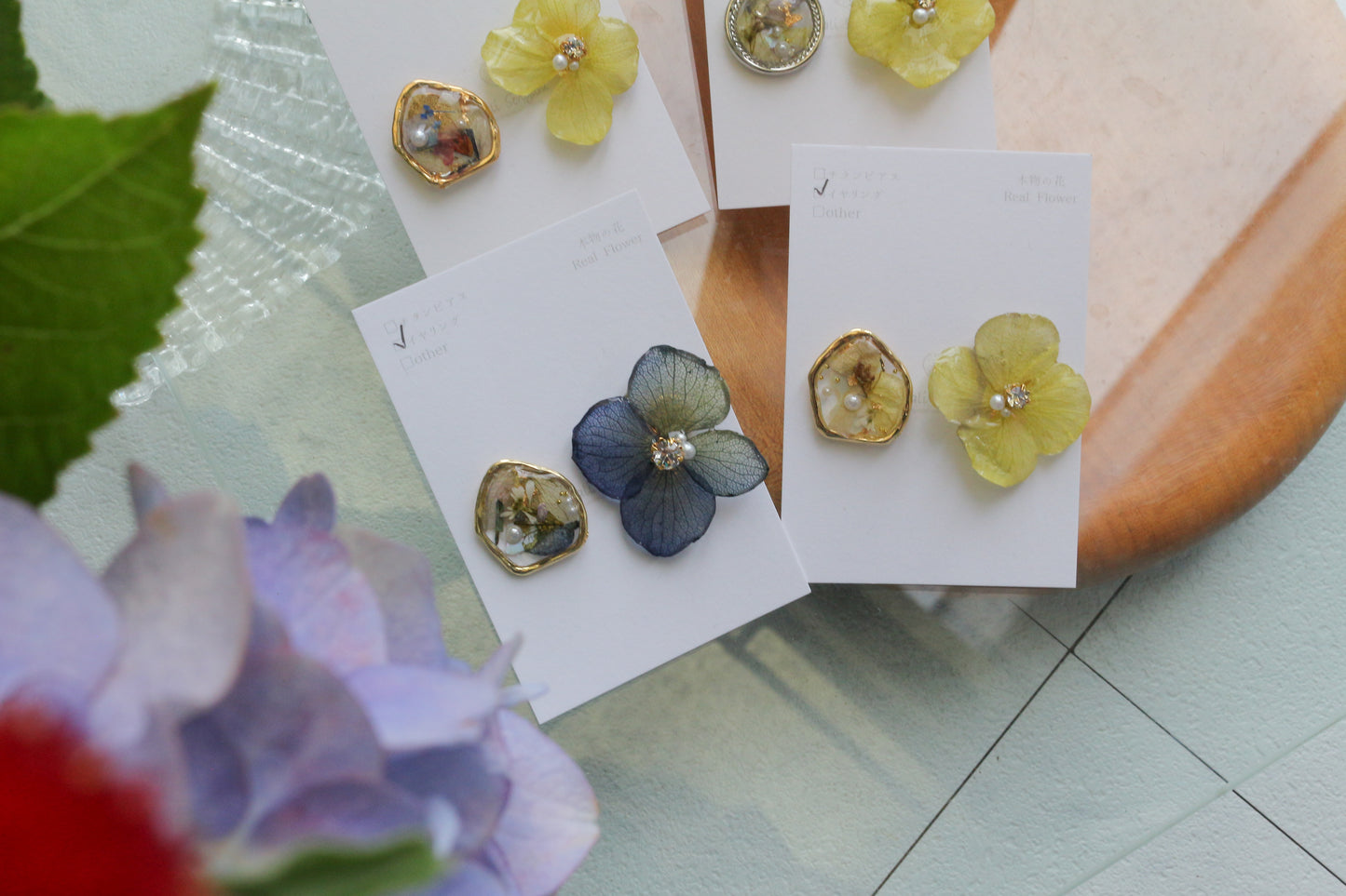Hydrangea and Flower Medallion イヤリング　Clip-on No.18