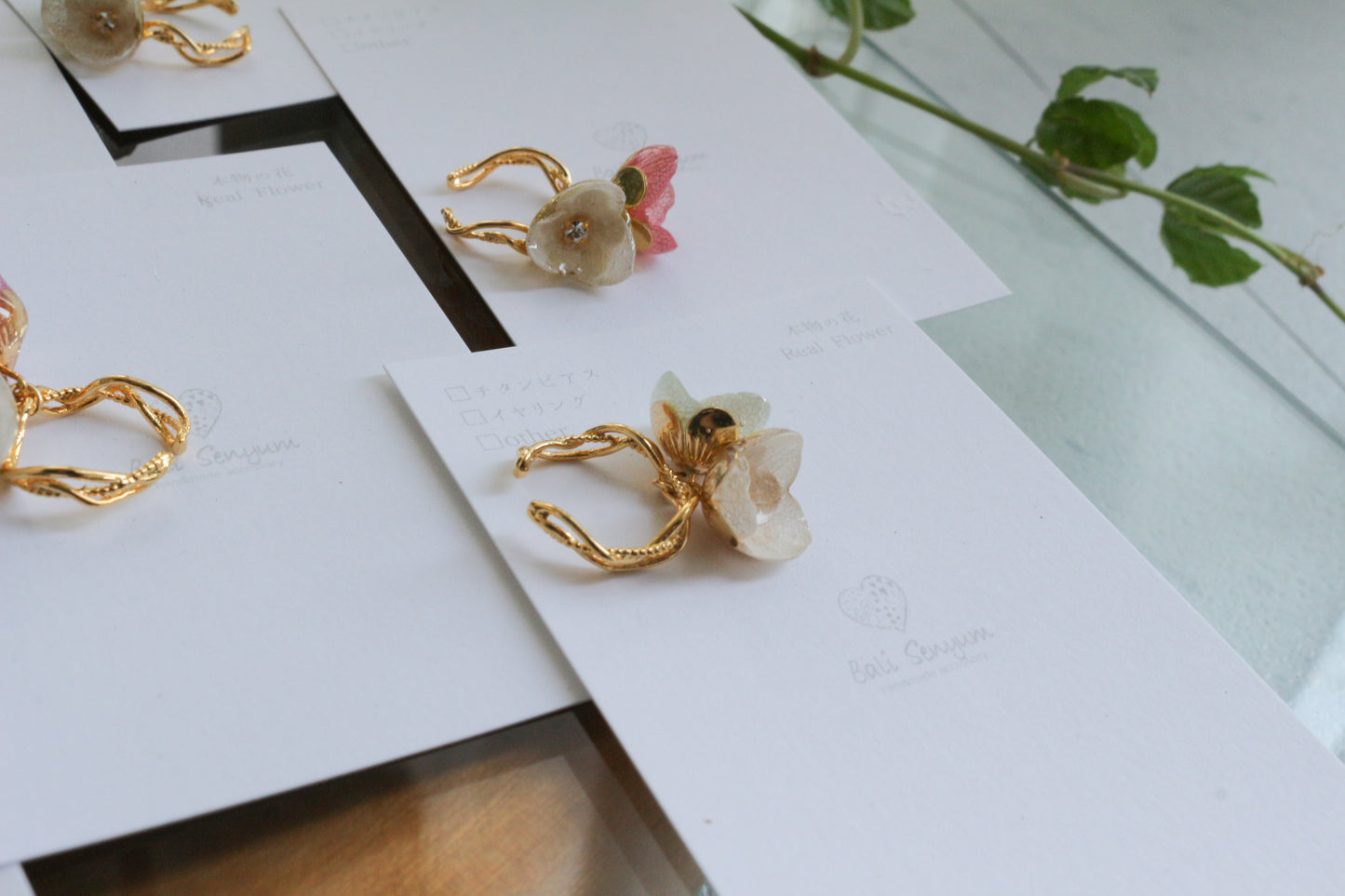 Double Hydrangea Ear-Cuff No.3