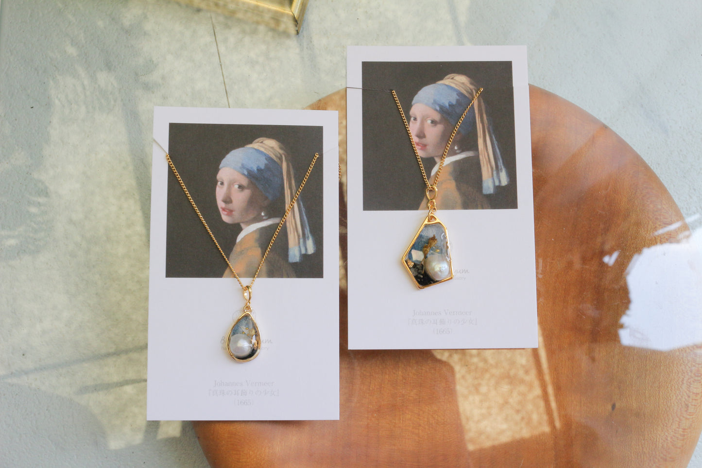 Veermeer's Irises Inspired Necklace - 真珠の耳飾りの女性