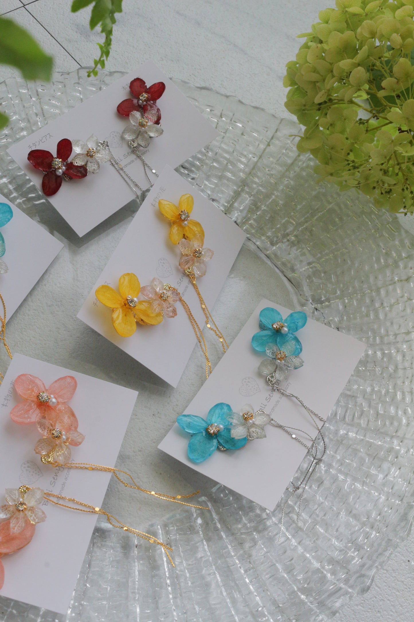 Hydrangea Flying Butterfly Earrings No.58 - Titanium Pierce(ピアス）