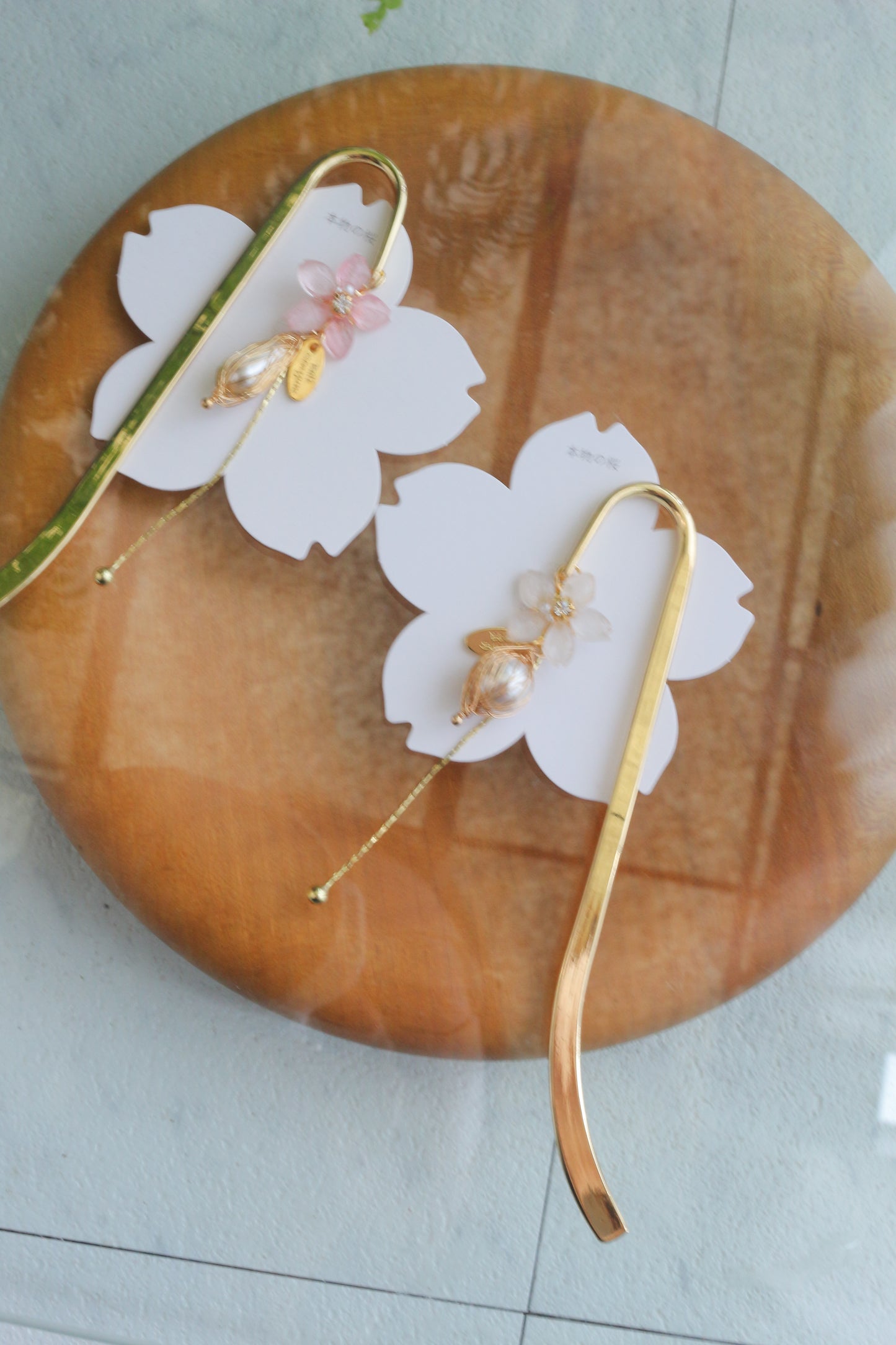 Sakura "someiyoshino" Bookmark