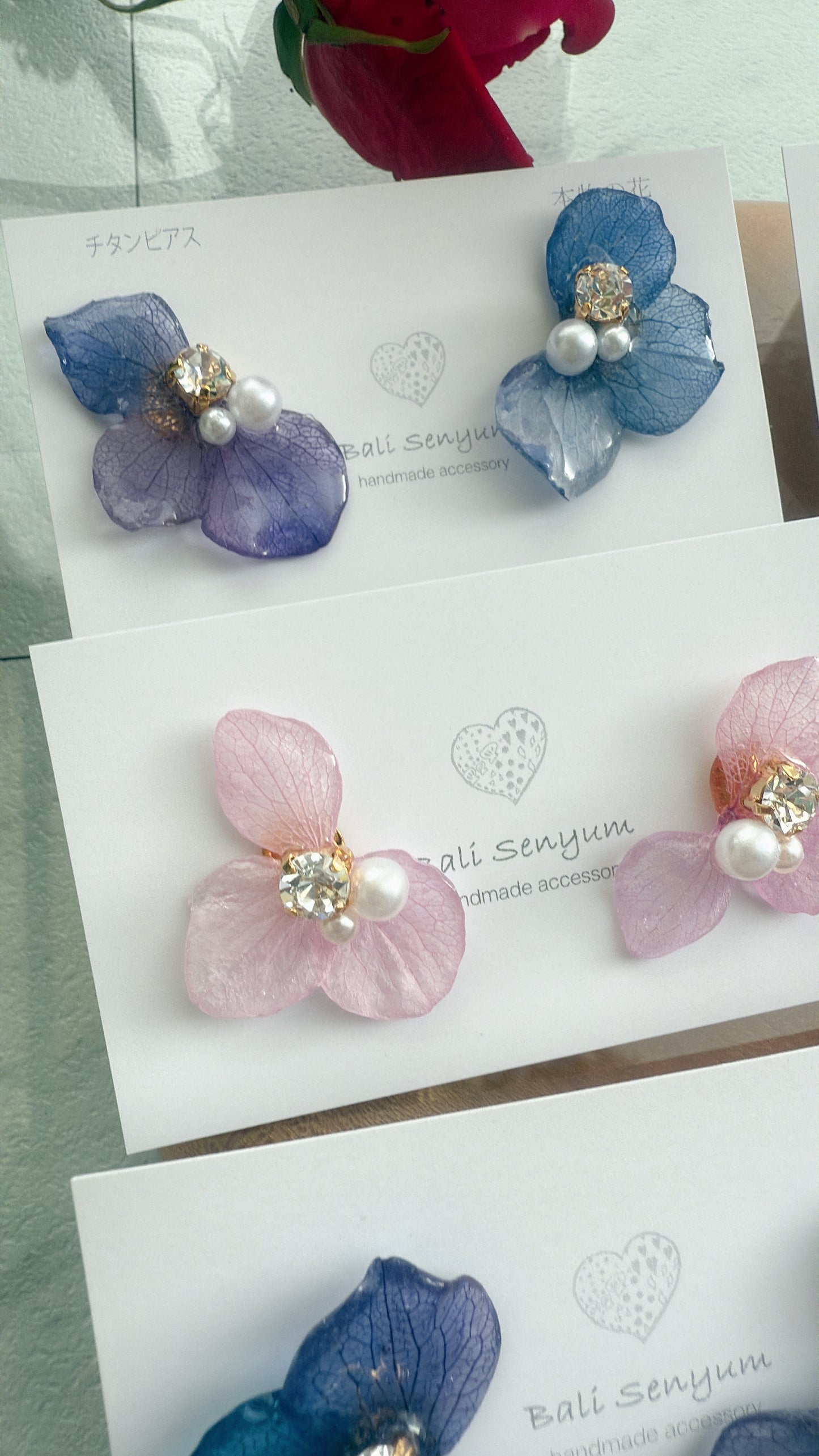 Hydrangea Wing No.112- Titanium Pierce(ピアス）