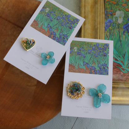 Gogh Inspired Flower and Medallion No. 5 Pierceチタンピアス -アイリス