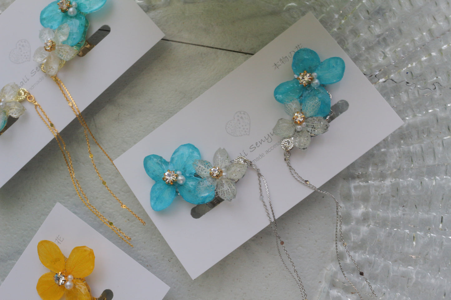Hydrangea Flying Butterfly  No.57- Clip-on(イヤリング）