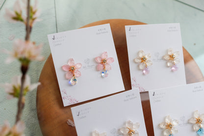 Someiyoshino Sakura Earrings with Sparkling Gem #051
