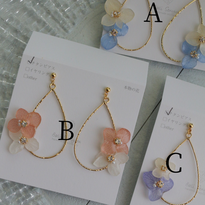 Teardrop Hoop Earrings with Hydrangeas No.21 ピアスorイヤリング