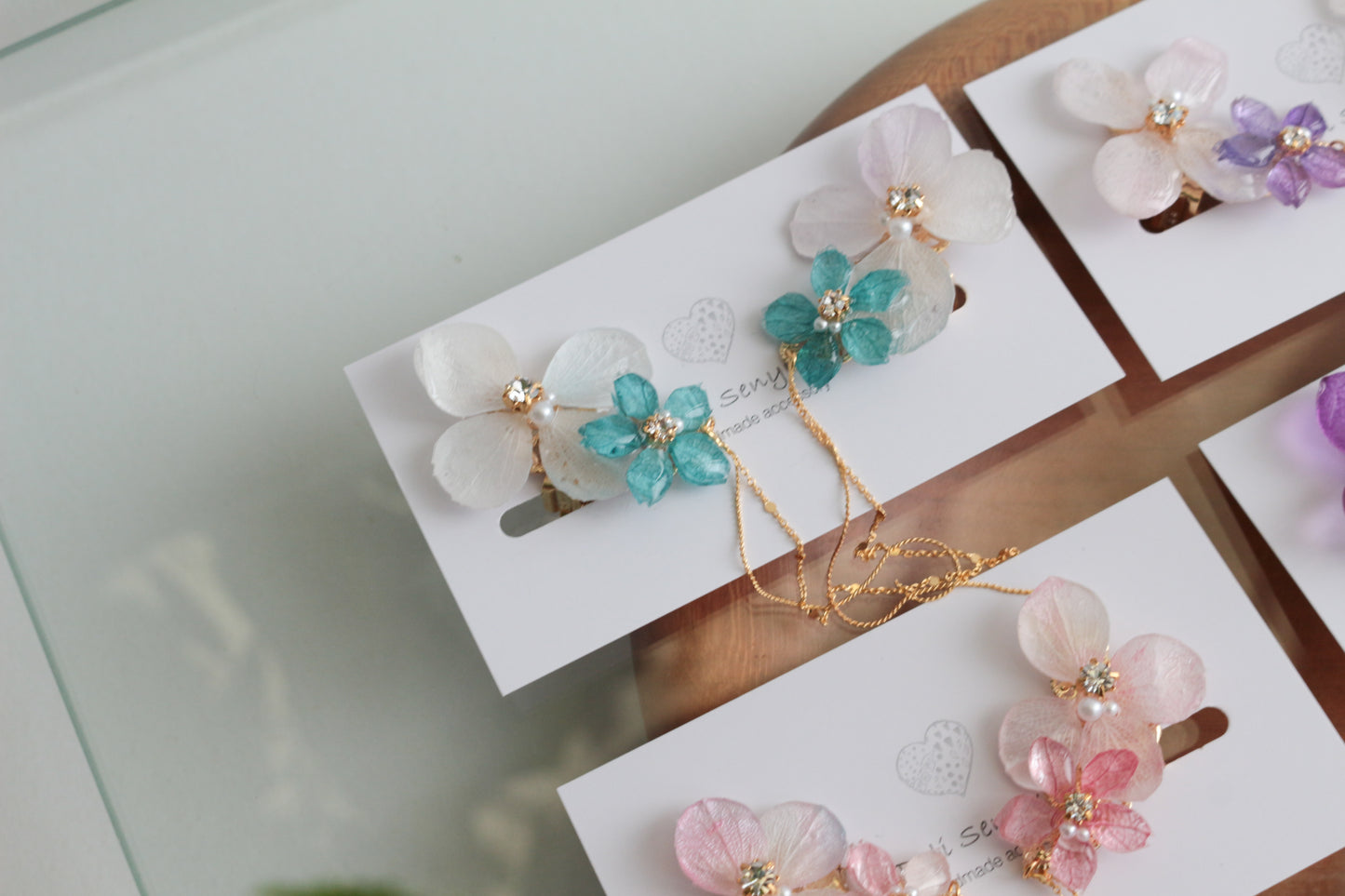 Hydrangea Flying Butterfly  No.36 - Clip-on(イヤリング）