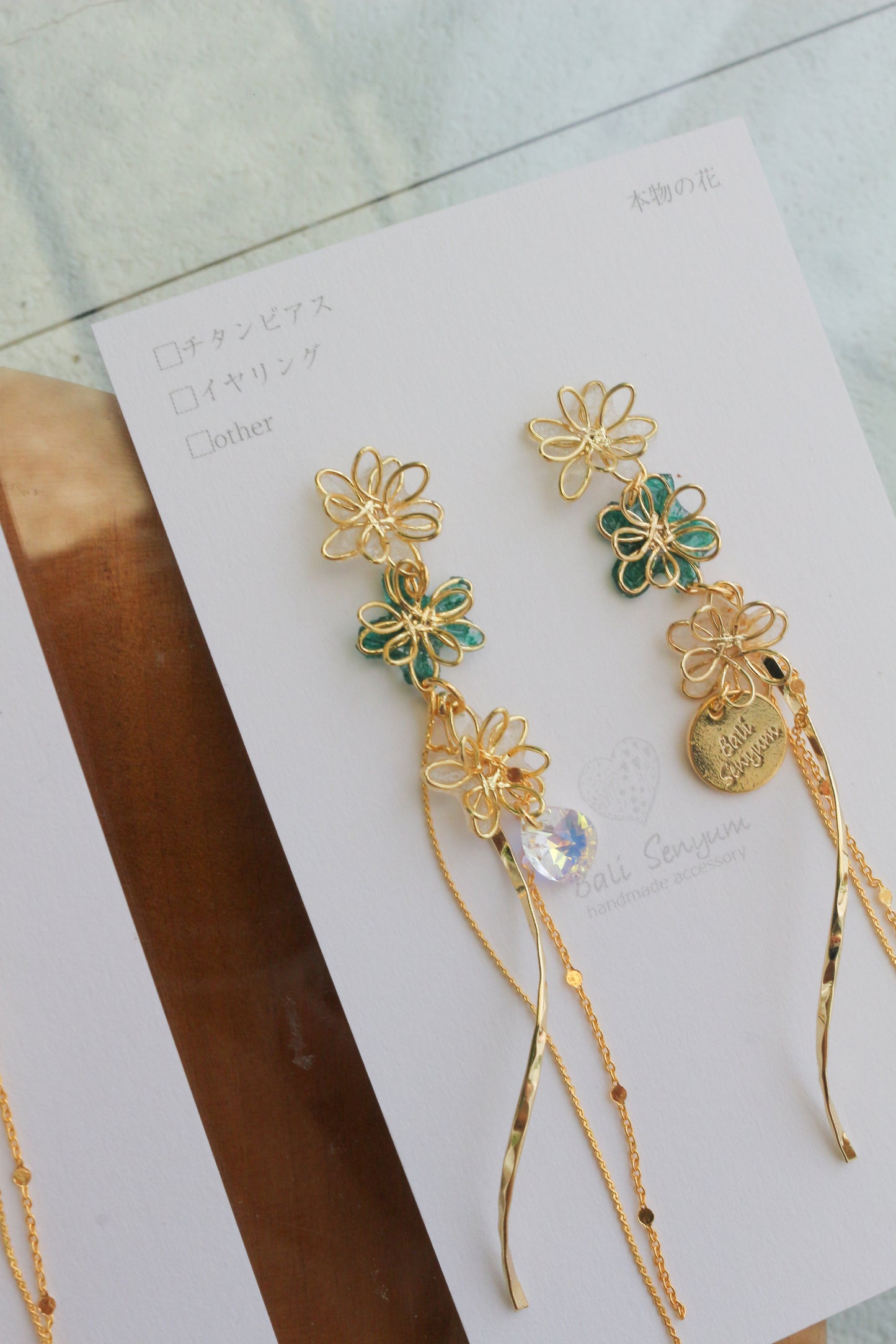 Oshikatsu Hydrangea Earrings No.2 ピアスorイヤリング