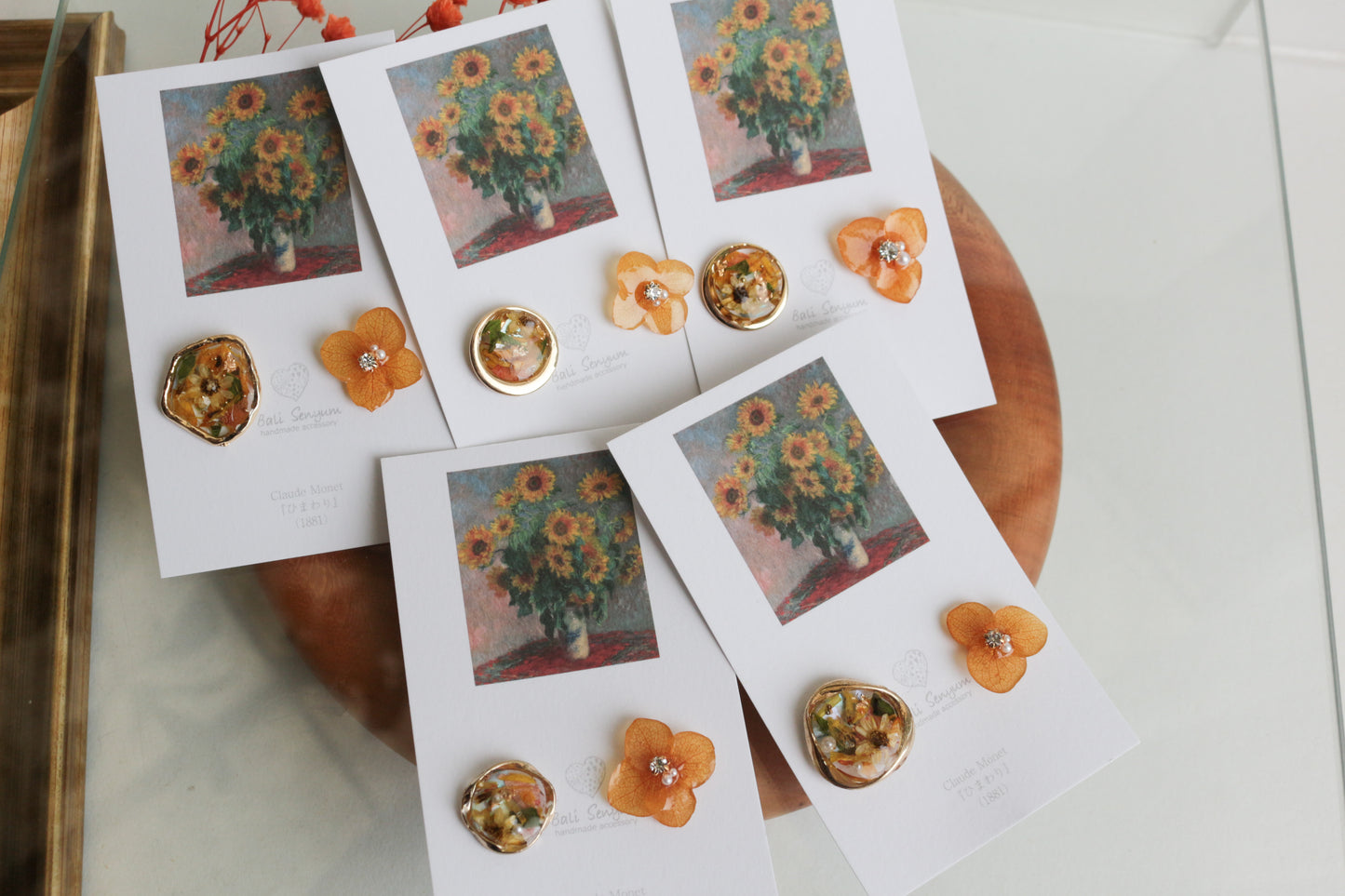 Monet Inspired Flower Earrings No.12 ピアスTitanium Pierce ひまわり