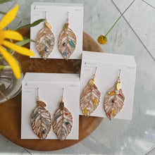 Leaf Earrings With Seasonal Flower Petals No.36