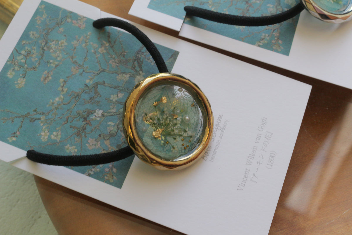 Gogh's Inspired Hair tie - アーモンドの花