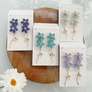 Real "Ajisai" Hydrangea Earring - Cool Color