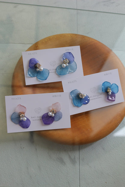 Hydrangea Wing No.126- Titanium Pierce(ピアス）